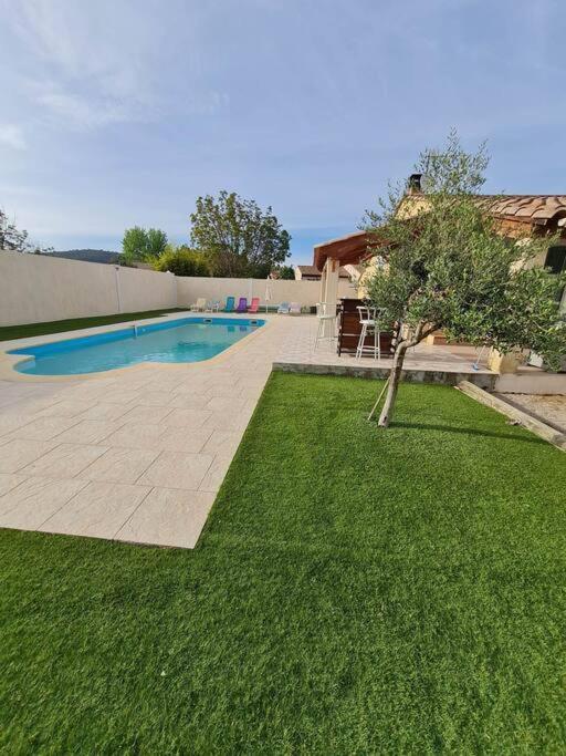 Appartement 53 M² - Pignans Au Coeur Du Var Dış mekan fotoğraf